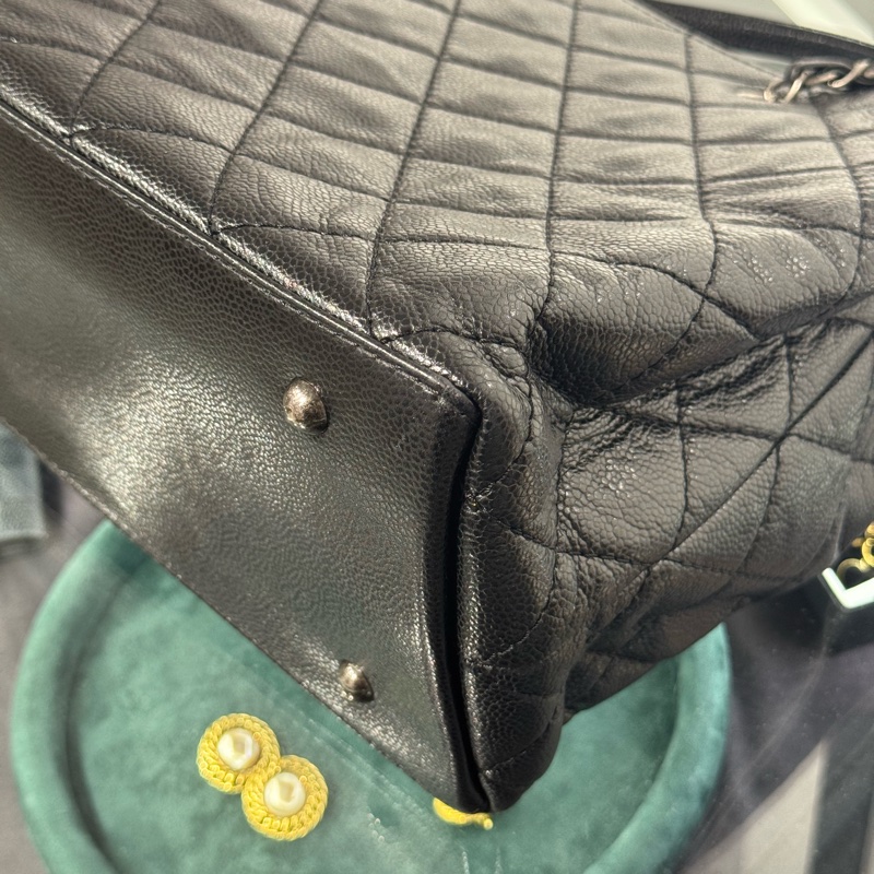 上架中🔑Chanel黑荔枝紋仿舊釦雙鏈托特包-7