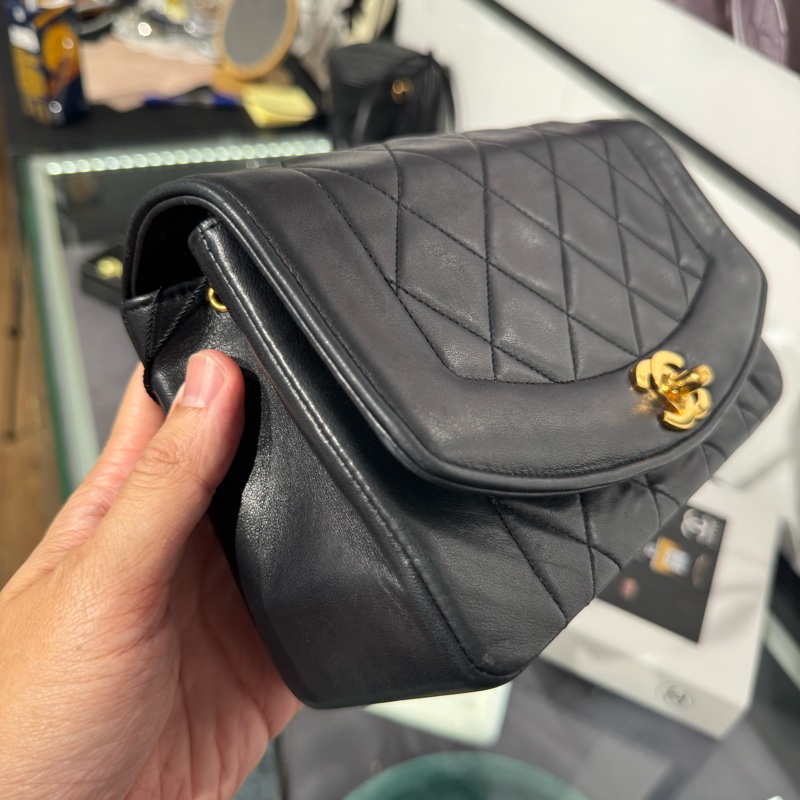 上架中🔑Chanel vintage coco Diana黛妃口蓋鏈包22cm-2