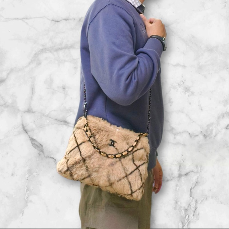 ㊣✨CHANEL✨（贈背帶）香奈兒 老香 小香 奶茶色 毛毛 異材質 稀有 毛毛包 手提包 腋下包 肩背包/二手包/二手精品🌳二手樹屋🌳-36