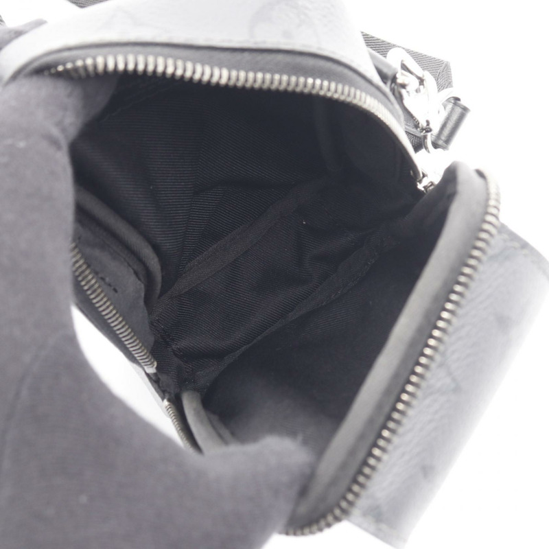 路易威登雙手機袋單肩包 M81321 Monogram Eclipse Reverse-2