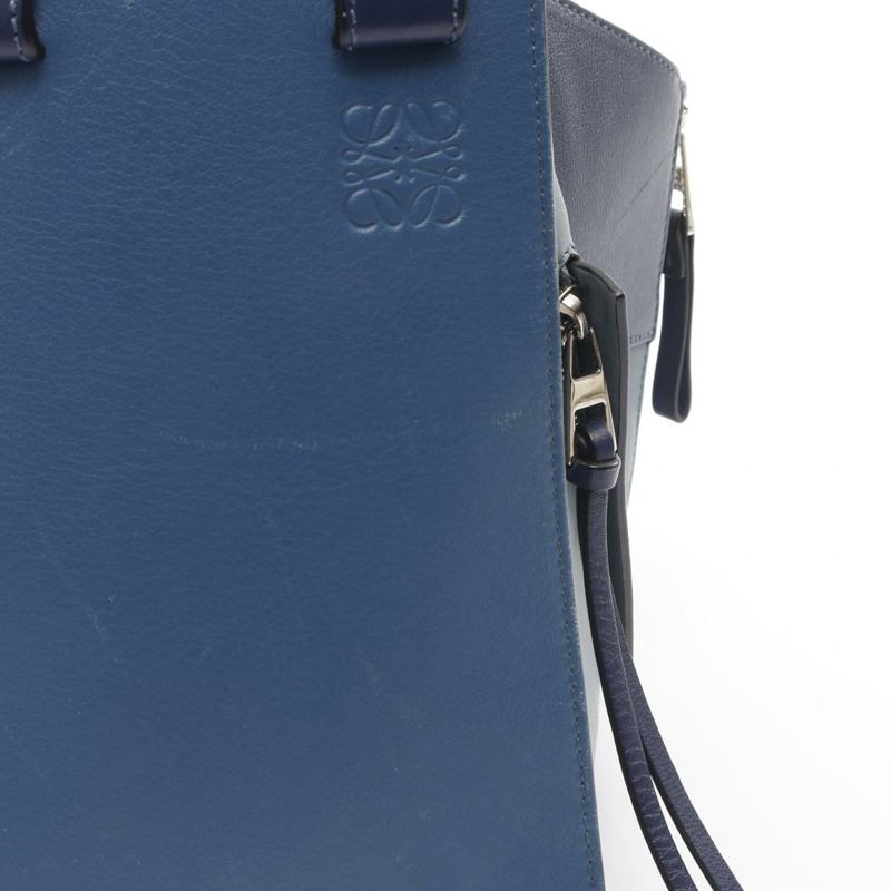 LOEWE HAMMOCK 中型三色肩背包，皮革材質，藍色，二手女款-6