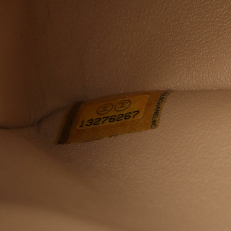 香奈兒 (CHANEL) 絎縫雙蓋鏈條肩背包，羊皮材質，米色，金色五金，二手 CC-4