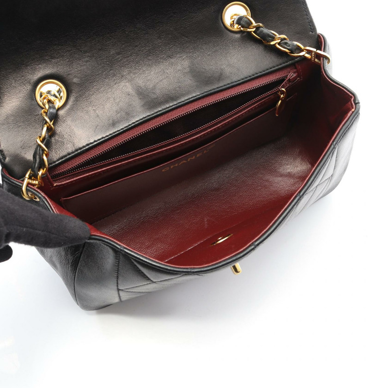 香奈兒 (CHANEL) 絎縫 Diana 翻蓋單肩包,羊皮材質,黑色,二手,金色五金,女士款-2