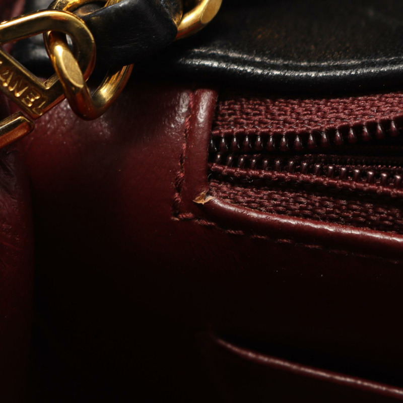 香奈兒 (CHANEL) 絎縫 Diana 翻蓋單肩包,羊皮材質,黑色,二手,金色五金,女士款-11