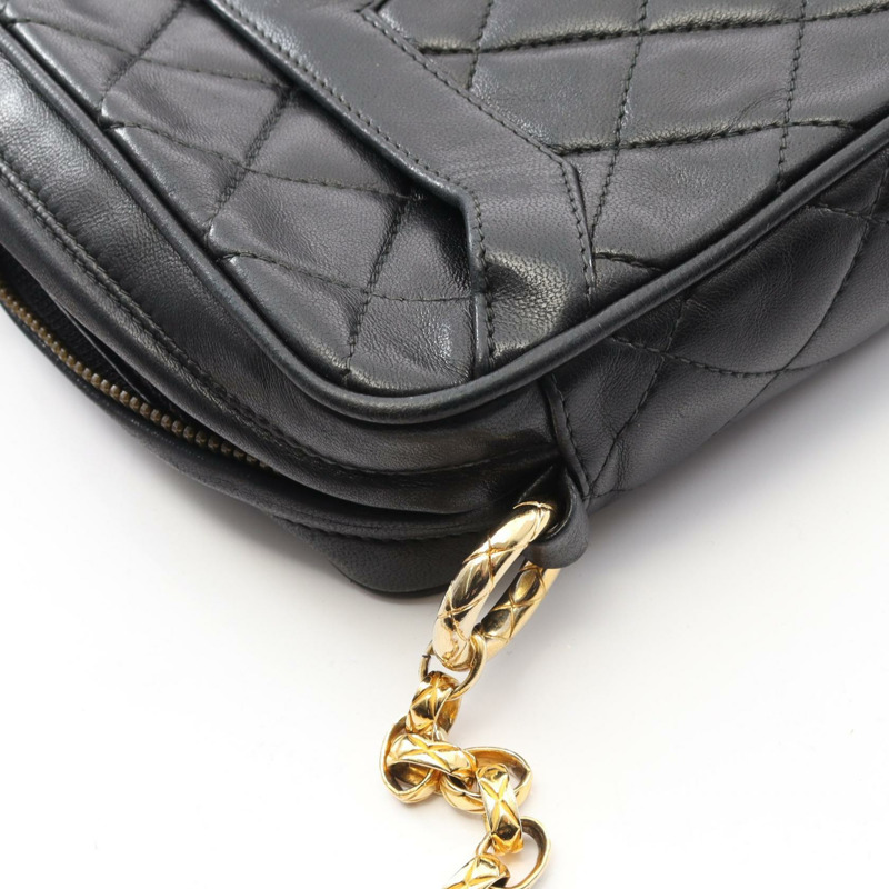 香奈兒 (CHANEL) 絎縫鏈條單肩包，羊皮材質，黑色，二手，女士款，金色五金-9