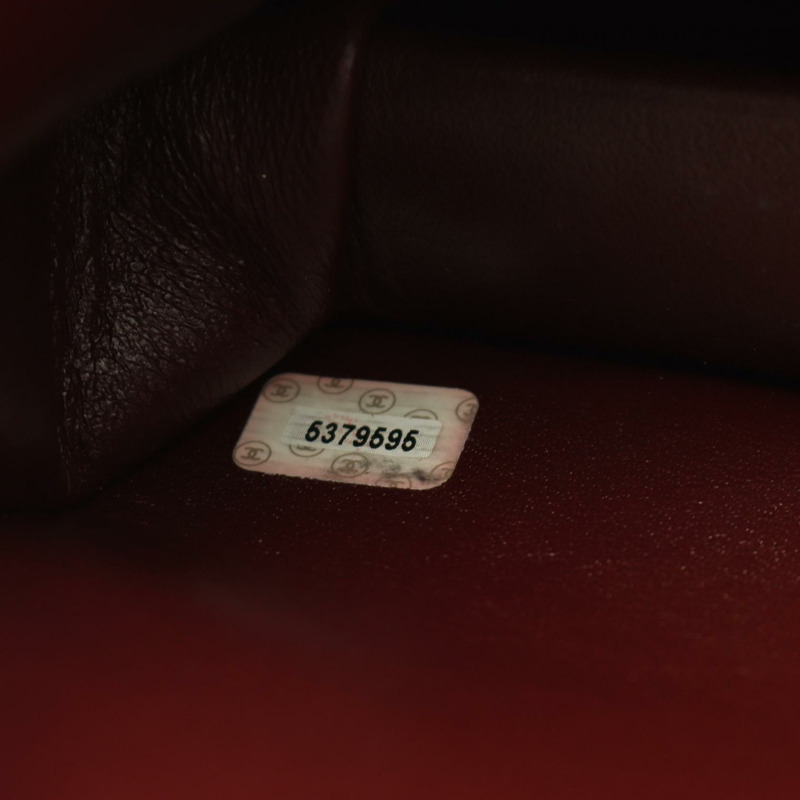 香奈兒 (CHANEL) Matelasse 單蓋肩背包，羊皮材質，黑色，二手，金色五金，CC-4