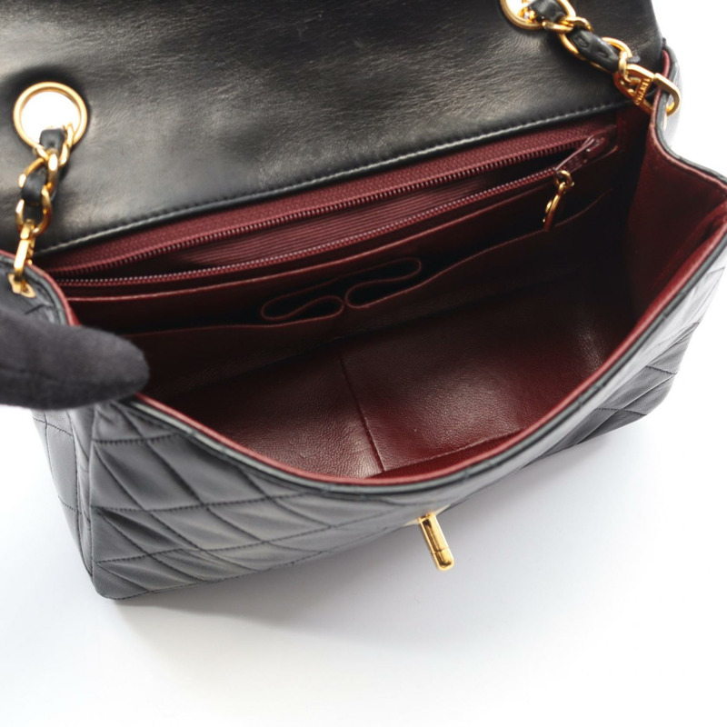 香奈兒 (CHANEL) 迷你絎縫 20 鏈條肩背包，羊皮材質，黑色，二手，金色五金 CC-2