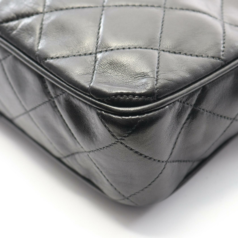 香奈兒 (CHANEL) 絎縫鏈條肩背包，羊皮材質，黑色，二手，斜背包，金色五金-5