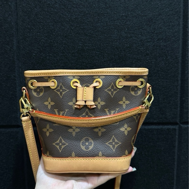 Lv 迷你小水桶包-7