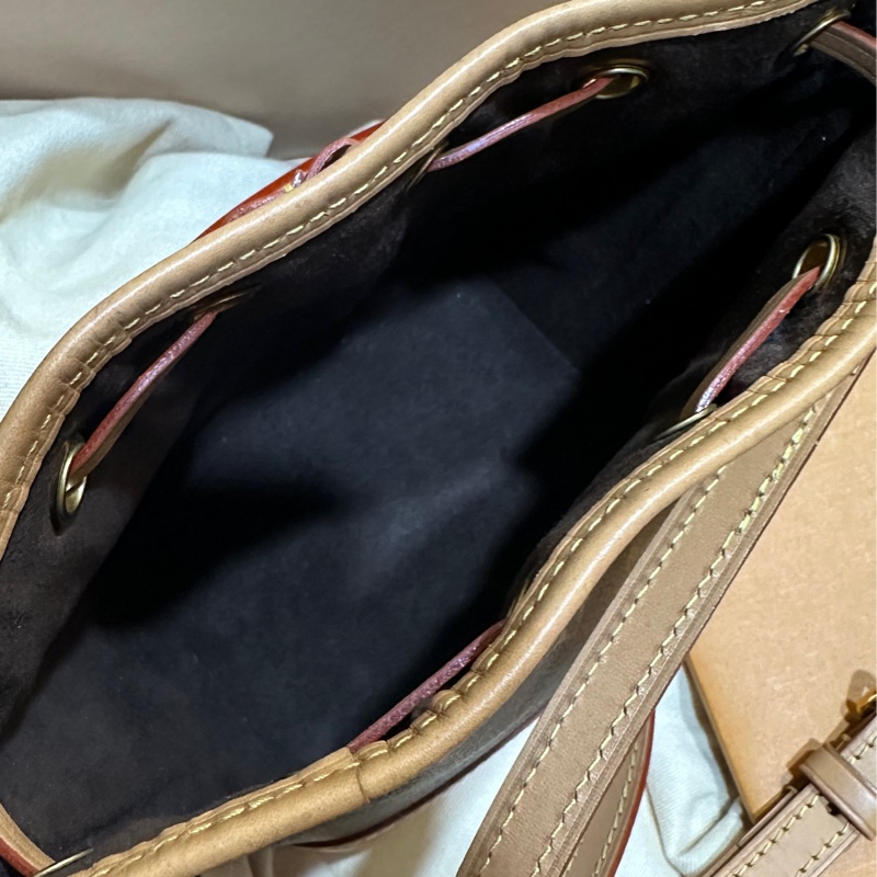 Lv 迷你小水桶包-9