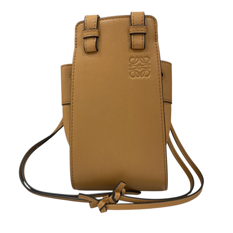 LOEWE 羅威 HAMMOCK MINI 皮革 吊床包 淺棕色-2