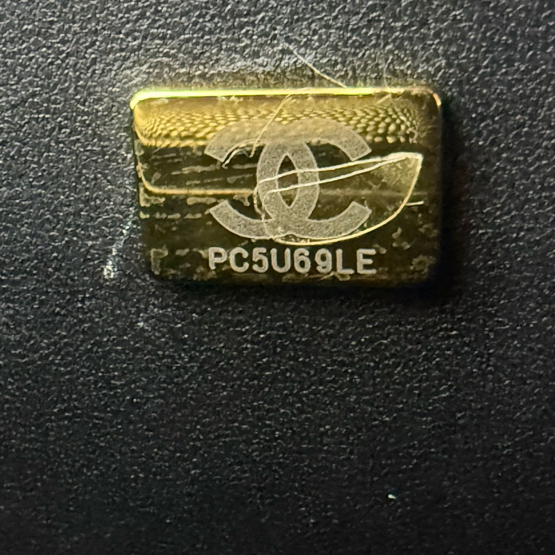 Chanel LeBoy Bag 黑色金扣荔枝皮晶片款-1