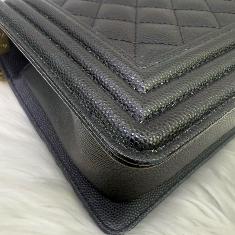 Chanel LeBoy Bag 黑色金扣荔枝皮晶片款-12