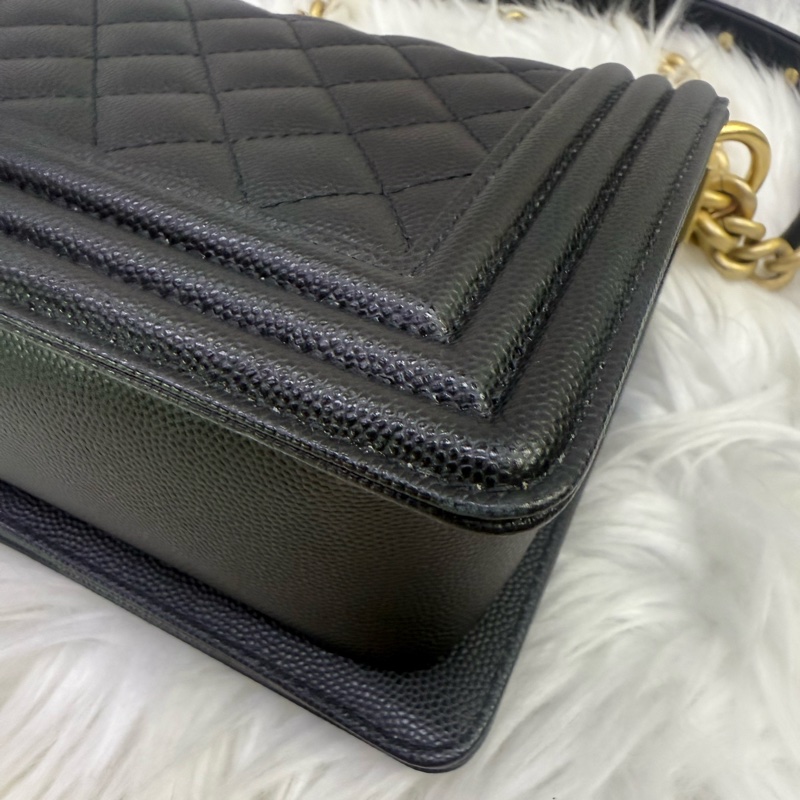 Chanel LeBoy Bag 黑色金扣荔枝皮晶片款-13