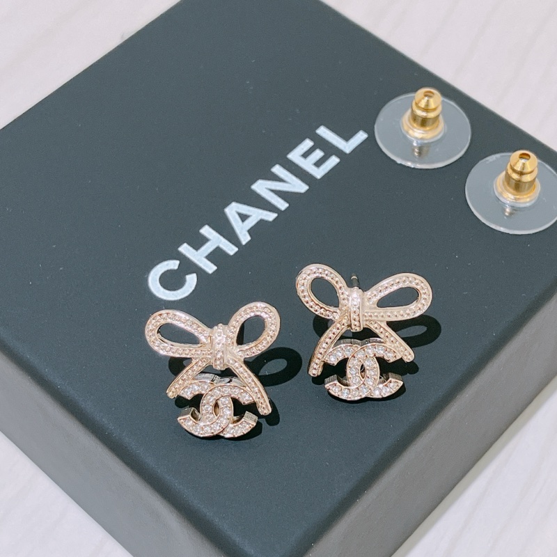 TK1885 Chanel香奈兒金色蝴蝶結雙C Logo耳環 1.4cm Ribbon With CC Logo Crystal X GHW-1