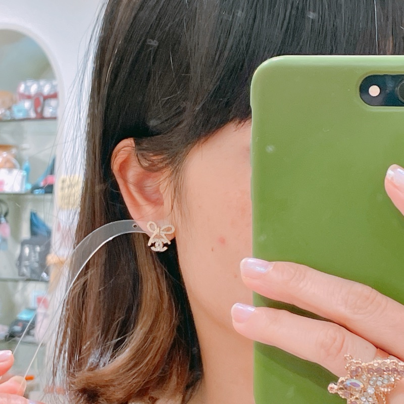 TK1885 Chanel香奈兒金色蝴蝶結雙C Logo耳環 1.4cm Ribbon With CC Logo Crystal X GHW-16