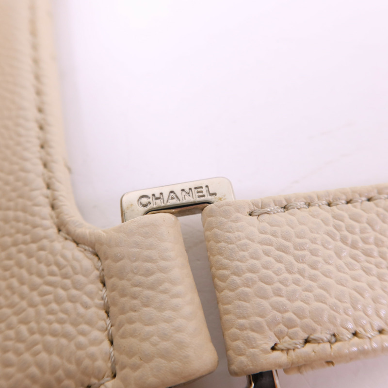 CHANEL 牛皮皮革Shoulder Bag銀扣肩背袋-11