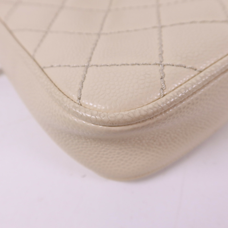 CHANEL 牛皮皮革Shoulder Bag銀扣肩背袋-15