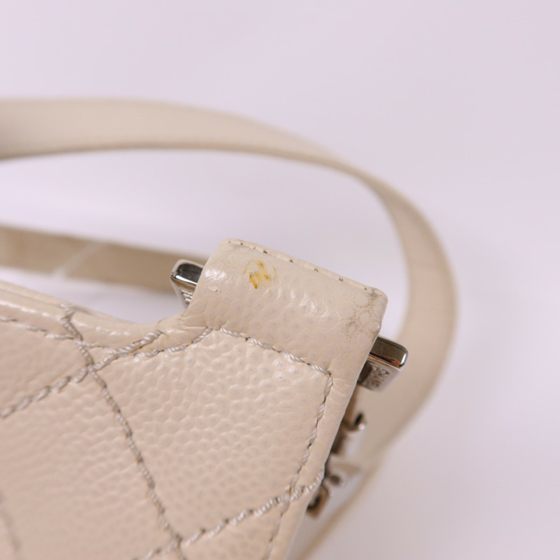 CHANEL 牛皮皮革Shoulder Bag銀扣肩背袋-16