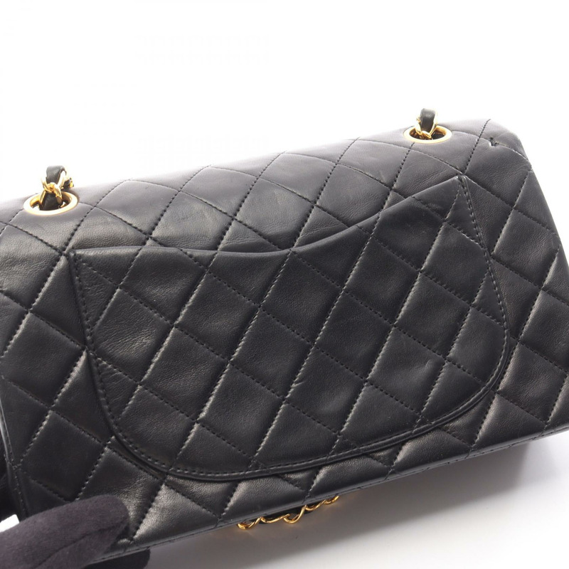 香奈兒 (CHANEL) Matelasse W 翻蓋鏈條單肩背包，羊皮材質，黑色，二手，金色五金，CC-14