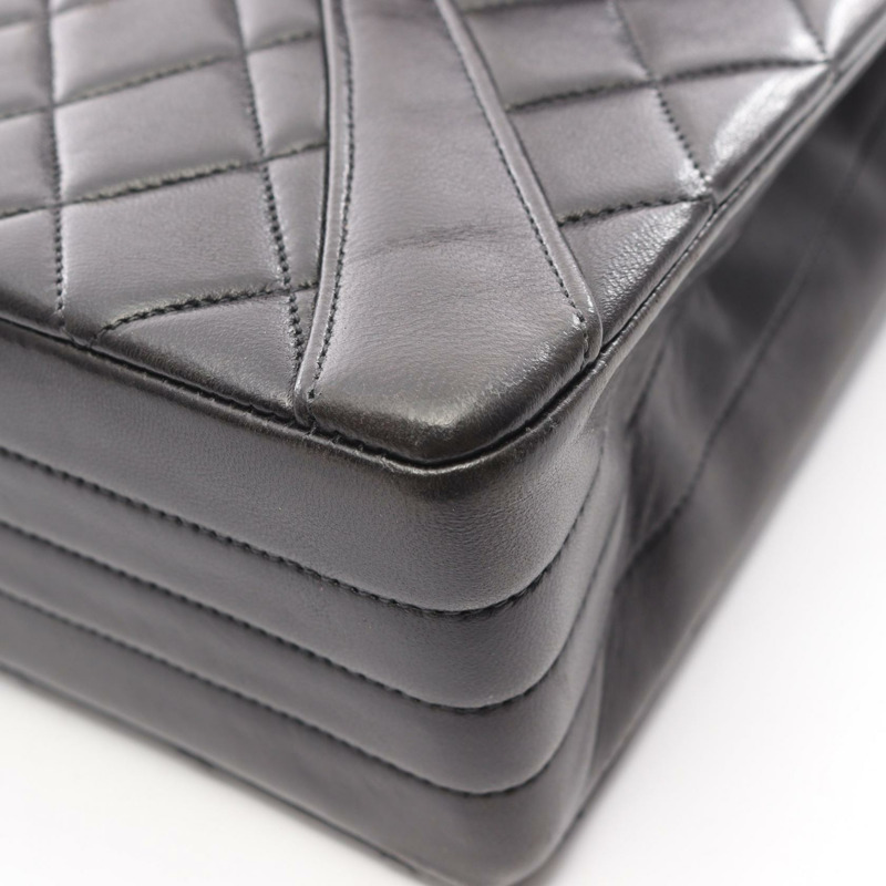 香奈兒 (CHANEL) 絎縫鏈條單肩包，羊皮材質，黑色，二手，女士款，金色五金-7