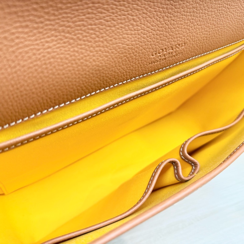 GOYAR棕牛皮拚老花下蓋郵差斜背包 BELVE3MMLTY01CG03P-6