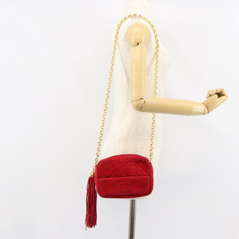 【日本直送】香奈兒 Matelasse 鏈條肩背包 麂皮 紅色 金色 CC 標誌 Auth 150966-21