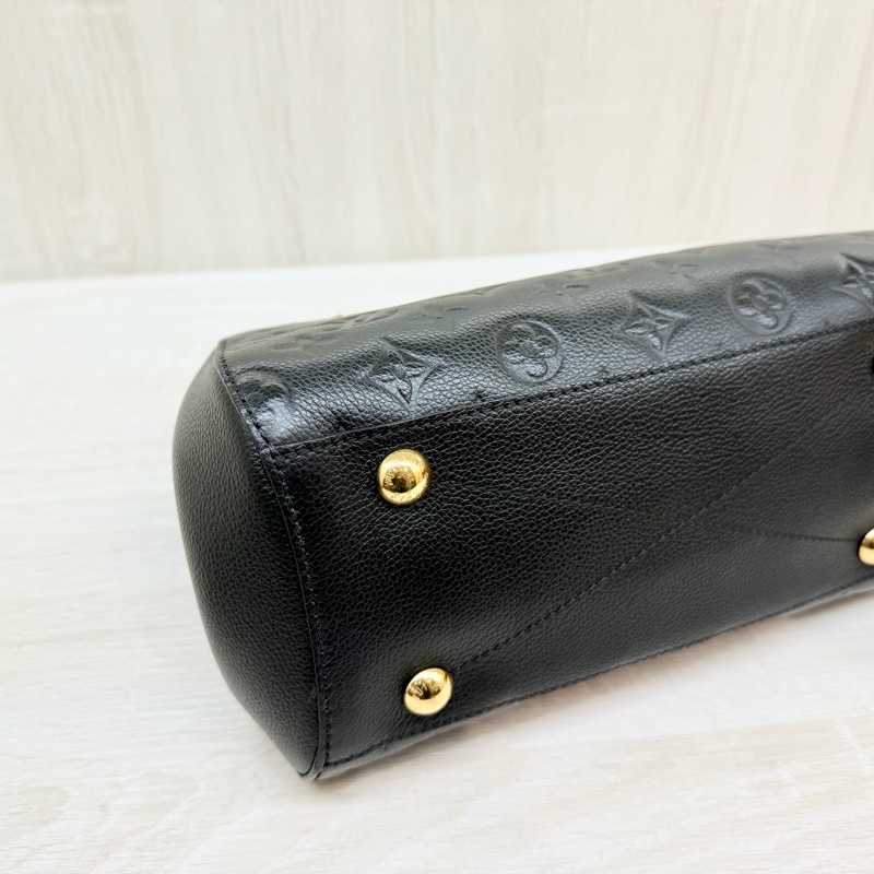 LV 黑牛皮壓紋金釦手提斜背蒙田包BB M41053-11