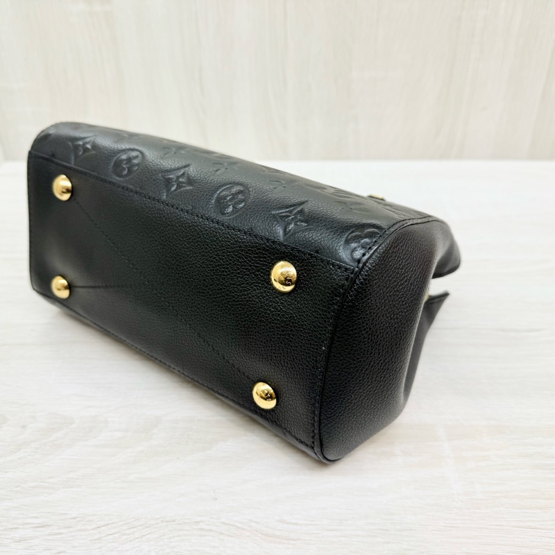 LV 黑牛皮壓紋金釦手提斜背蒙田包BB M41053-12