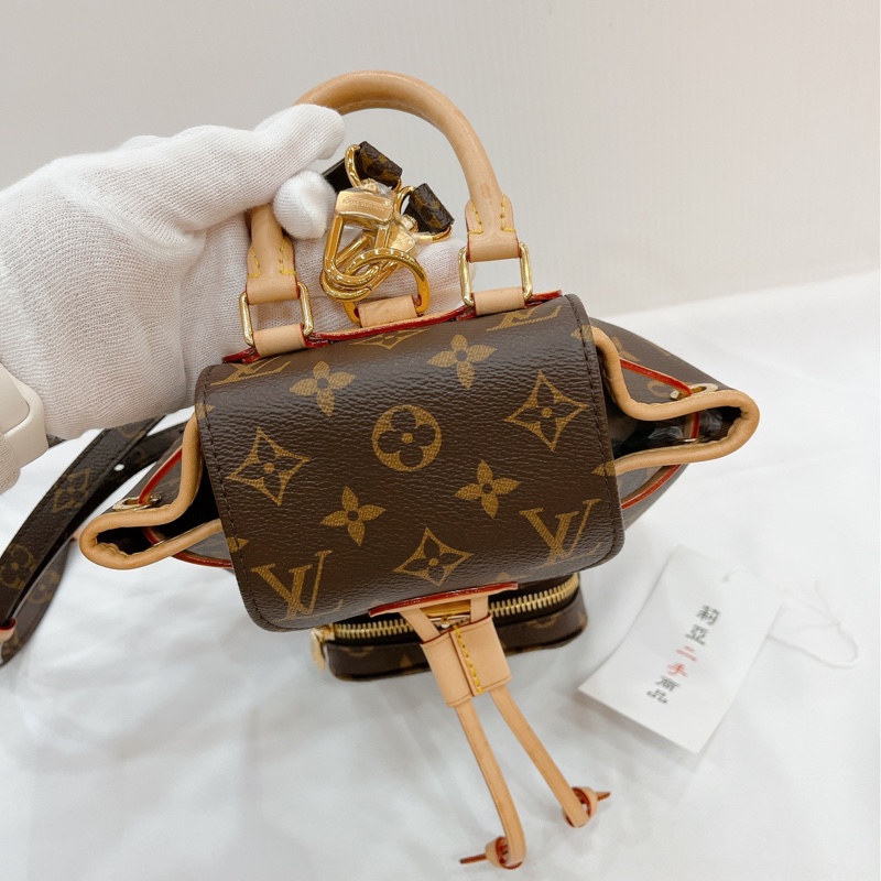 莉亞精品♡LV M11199 老花後背包 二手-7