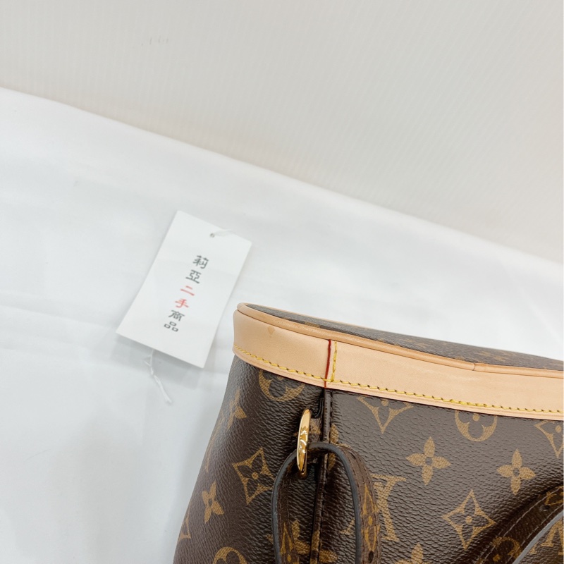莉亞精品♡LV M11199 老花後背包 二手-9