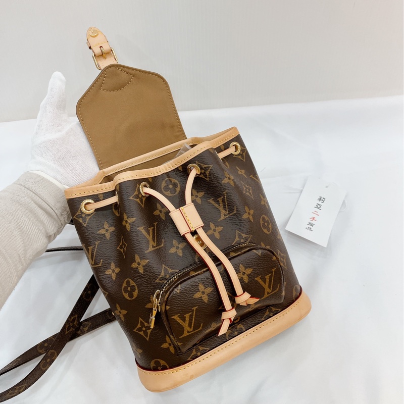 莉亞精品♡LV M11199 老花後背包 二手-12