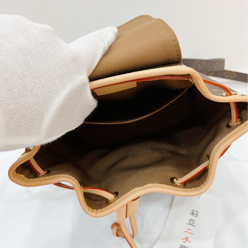 莉亞精品♡LV M11199 老花後背包 二手-21