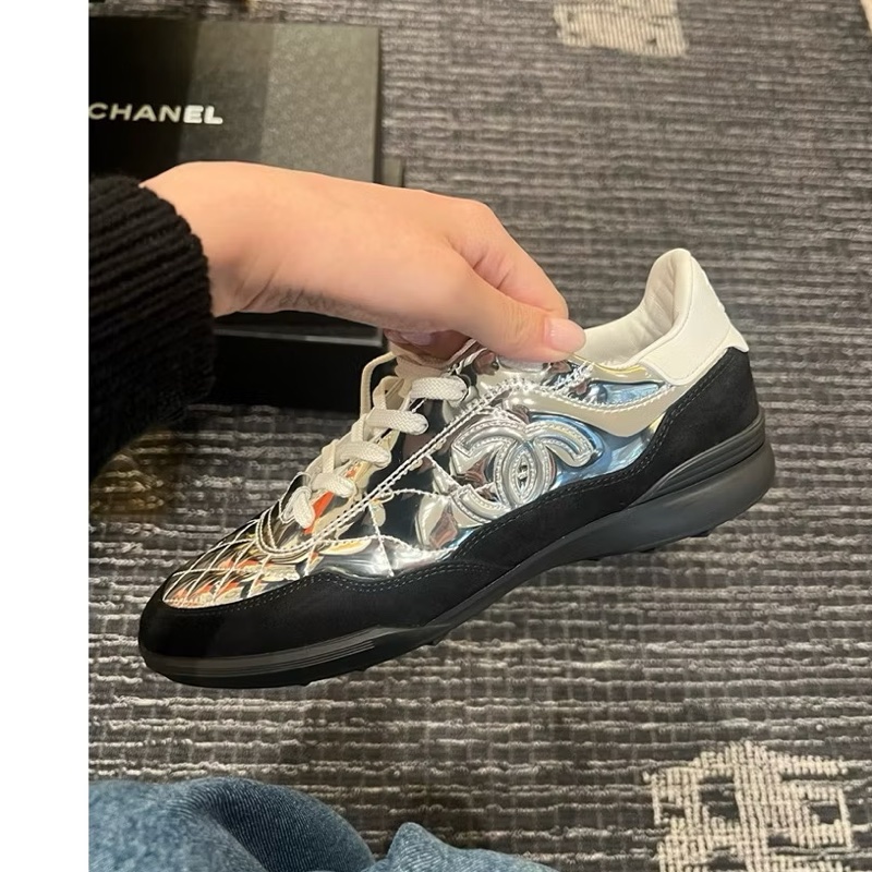 Chanel 25N 滑雪系列 黑銀配色德訓鞋#37.5-2