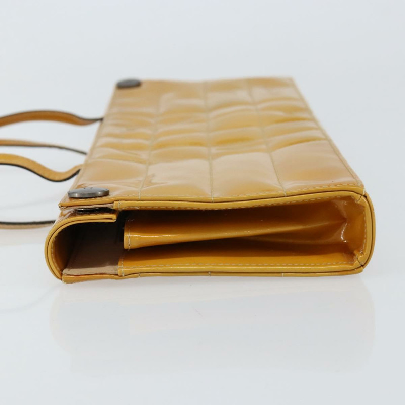 【日本直送】香奈兒 Choco Bar 肩背包 琺瑯黃 CC Auth 152372-3