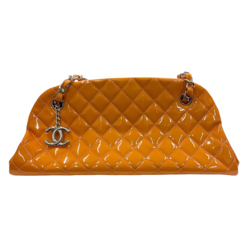 CHANEL 香奈兒 漆皮腋下肩背包 橘色 銀釦-0