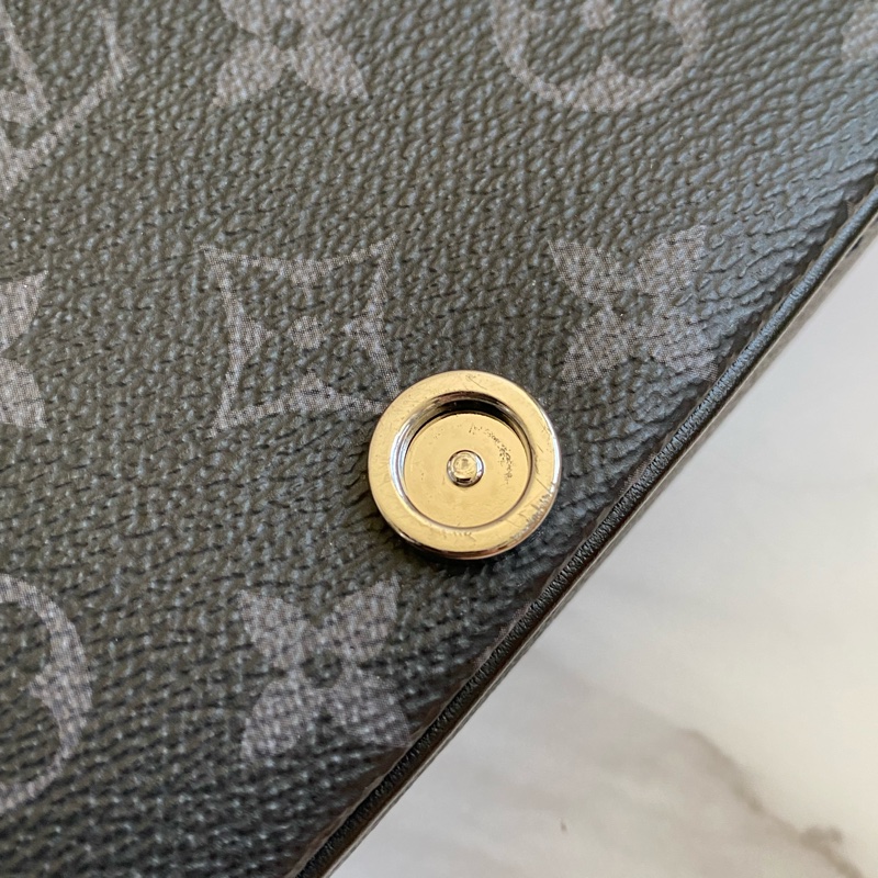 ®️LV Montsouris 黑灰 斜背包M83567-24