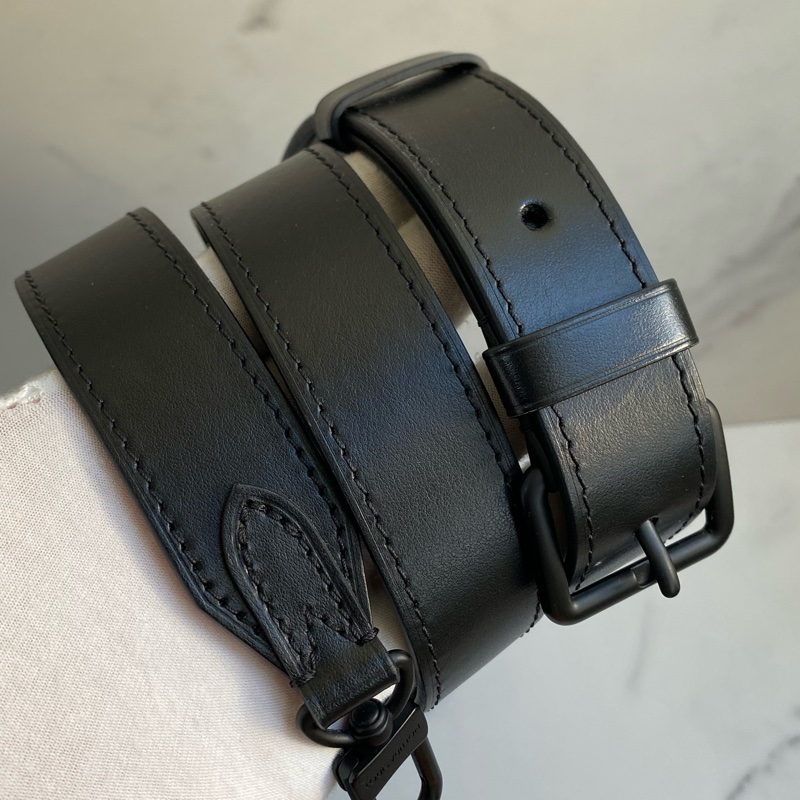 ®️LV Montsouris 黑灰 斜背包M83567-28