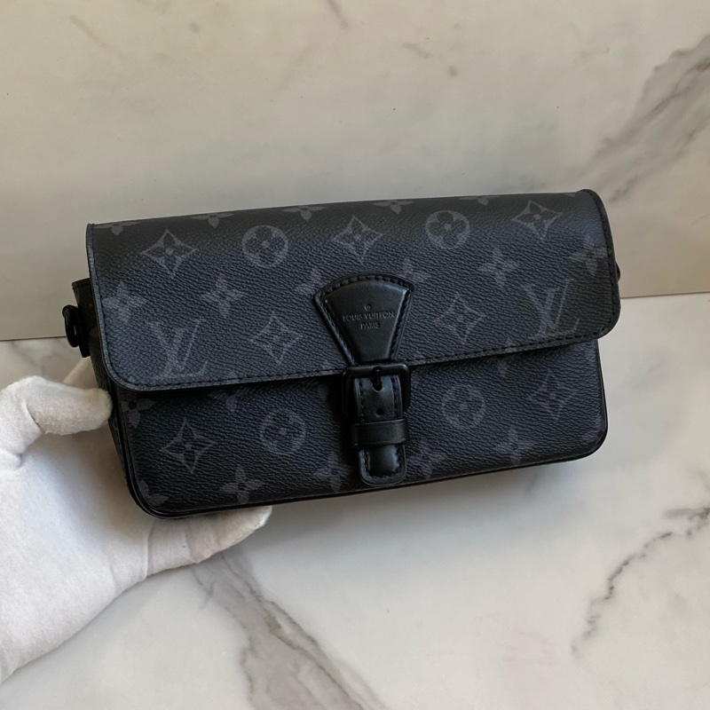 ®️LV Montsouris 黑灰 斜背包M83567 晶片款式-2