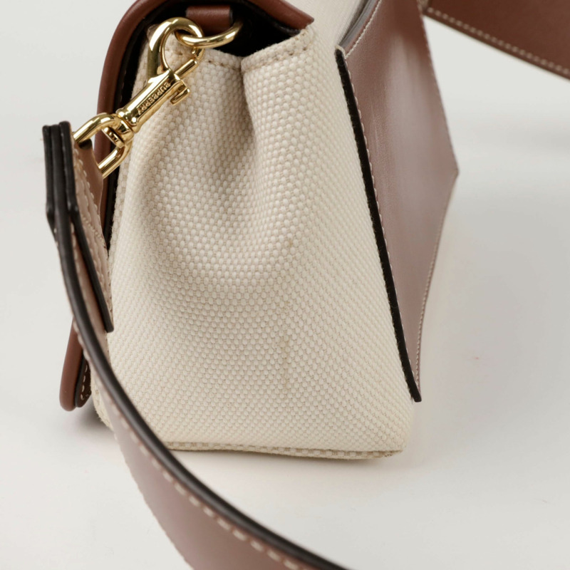 BURBERRY Harkbury 肩斜背包 8051844-3