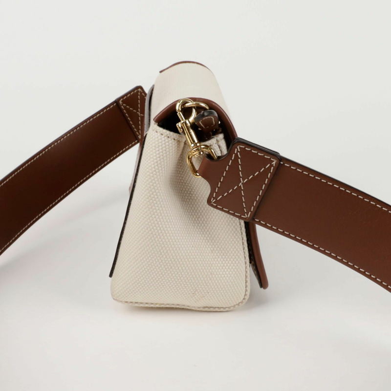 BURBERRY Harkbury 肩斜背包 8051844-5