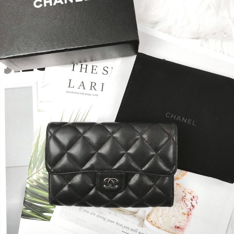 Chanel 黑銀 小羊皮 銀包 13開-0