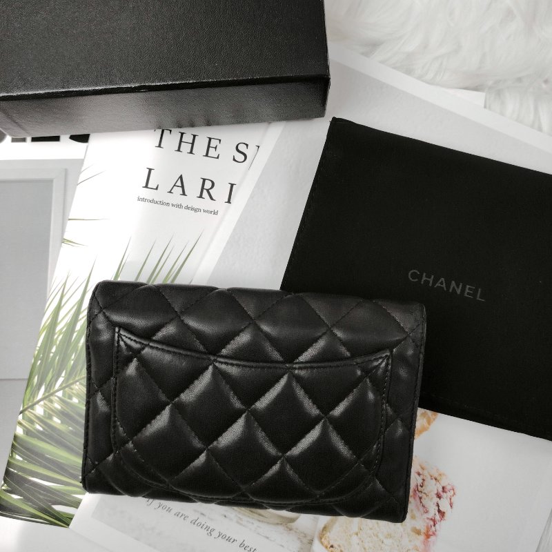 Chanel 黑銀 小羊皮 銀包 13開-1