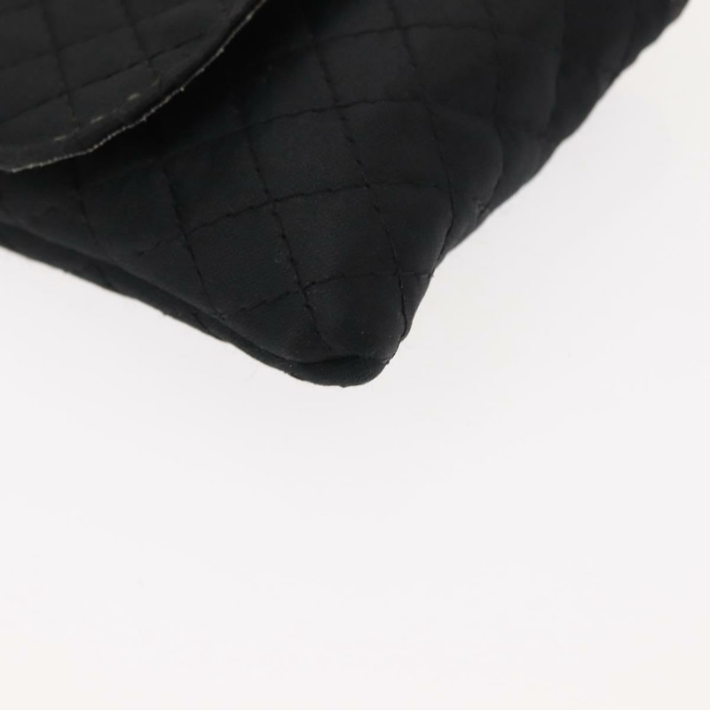 【日本直送】香奈兒 (CHANEL) 菱格紋鏈條肩背包，緞面黑色，金色雙C標誌，正品編號 ki6158-8