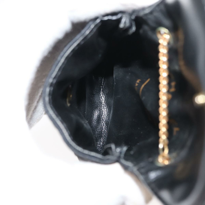 【日本直送】香奈兒 (CHANEL) 菱格紋鏈條肩背包，緞面黑色，金色雙C標誌，正品編號 ki6158-11