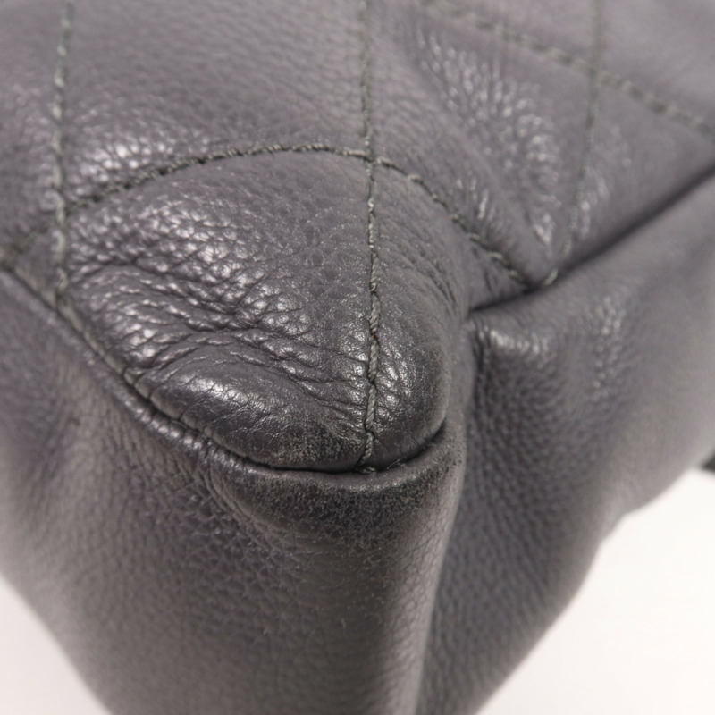 CHANEL 牛皮皮革Chain Shoulder銀扣肩背袋-7