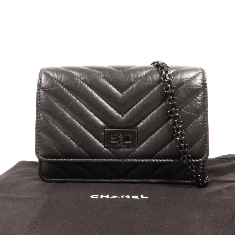 CHANEL 牛皮皮革Wallet On Chain鏈帶肩背袋-13