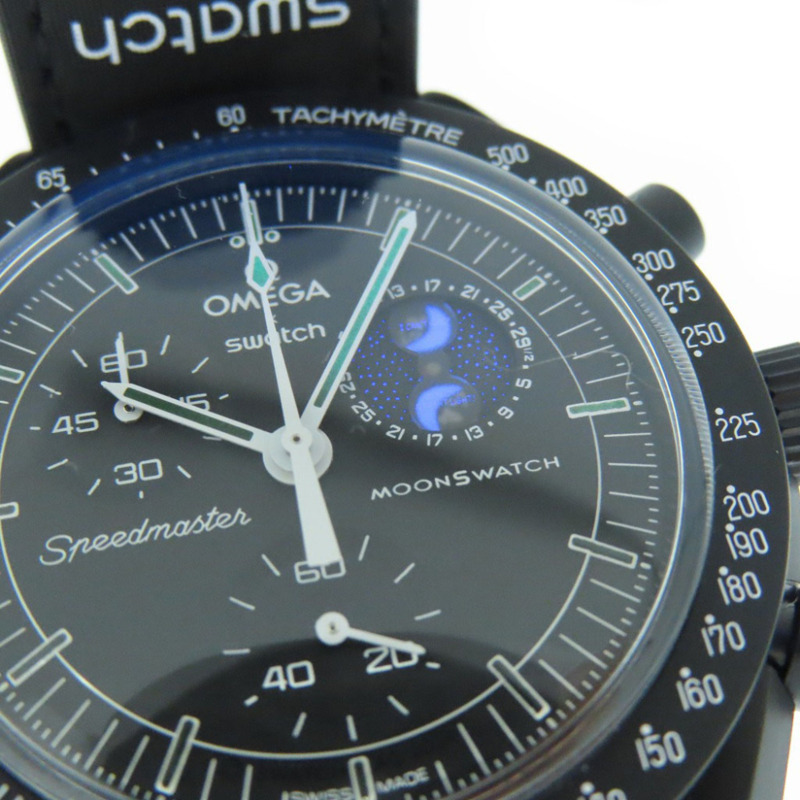 全新歐米茄石英 x Swatch 聯名款「登月計畫」史努比超霸系列 S033B700 腕錶，尼龍/生物陶瓷白色錶帶，1752 歐米茄男士腕錶-2