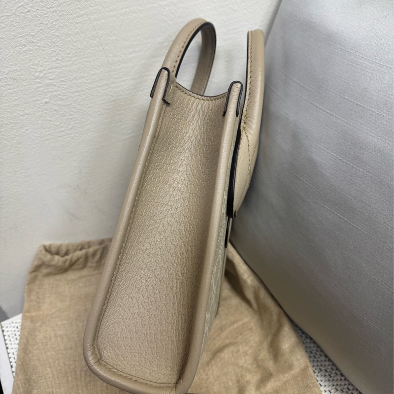 Celine奶茶色琴譜包-1