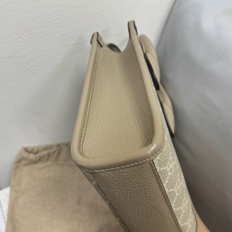 Celine奶茶色琴譜包-9